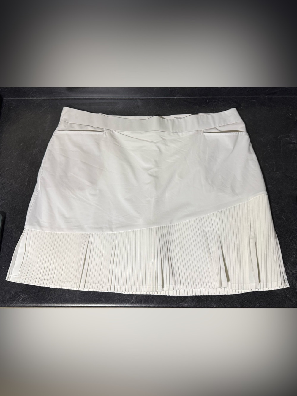 NWT Chicos Zenergy Tennis Golf Swim Skort Pleated Ruffle White Streetwear Sz 20